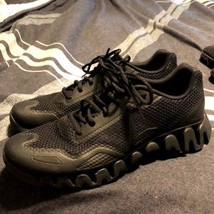Reebok Zigtech Pulse Black Size 13